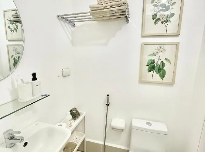 Casa Luntian At Grace Residences 4*